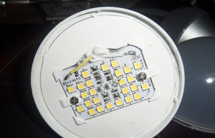 LED燈封裝前用紅外熱像儀測試