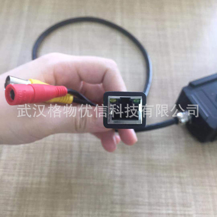 雙光譜卡片式測溫型熱像儀重磅上市